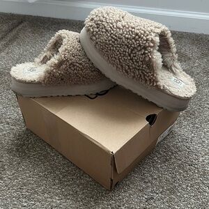 UGG Beige Fuzzy Slippers